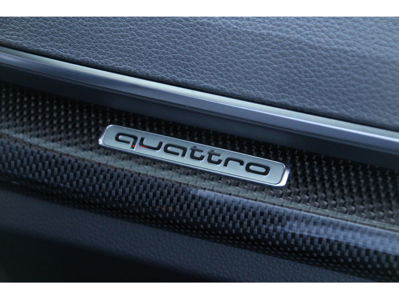 Audi Q5 2.0 TFSI quattro S Line Edition | Audi Exclusive | Trekhaak | — foto 13 van 33