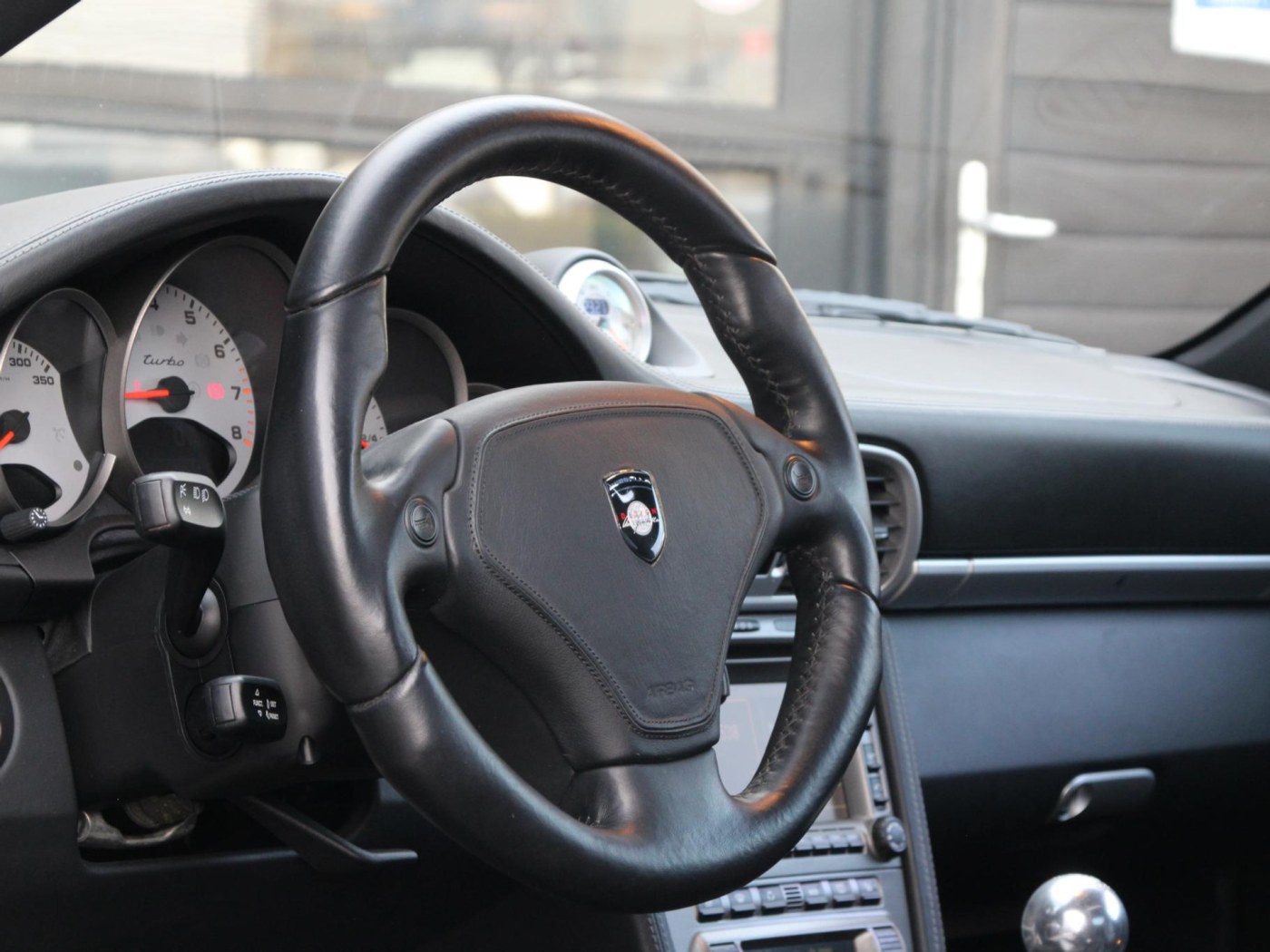 Porsche 911 3.6 Turbo Gemballa 550 GT — foto 37 van 40