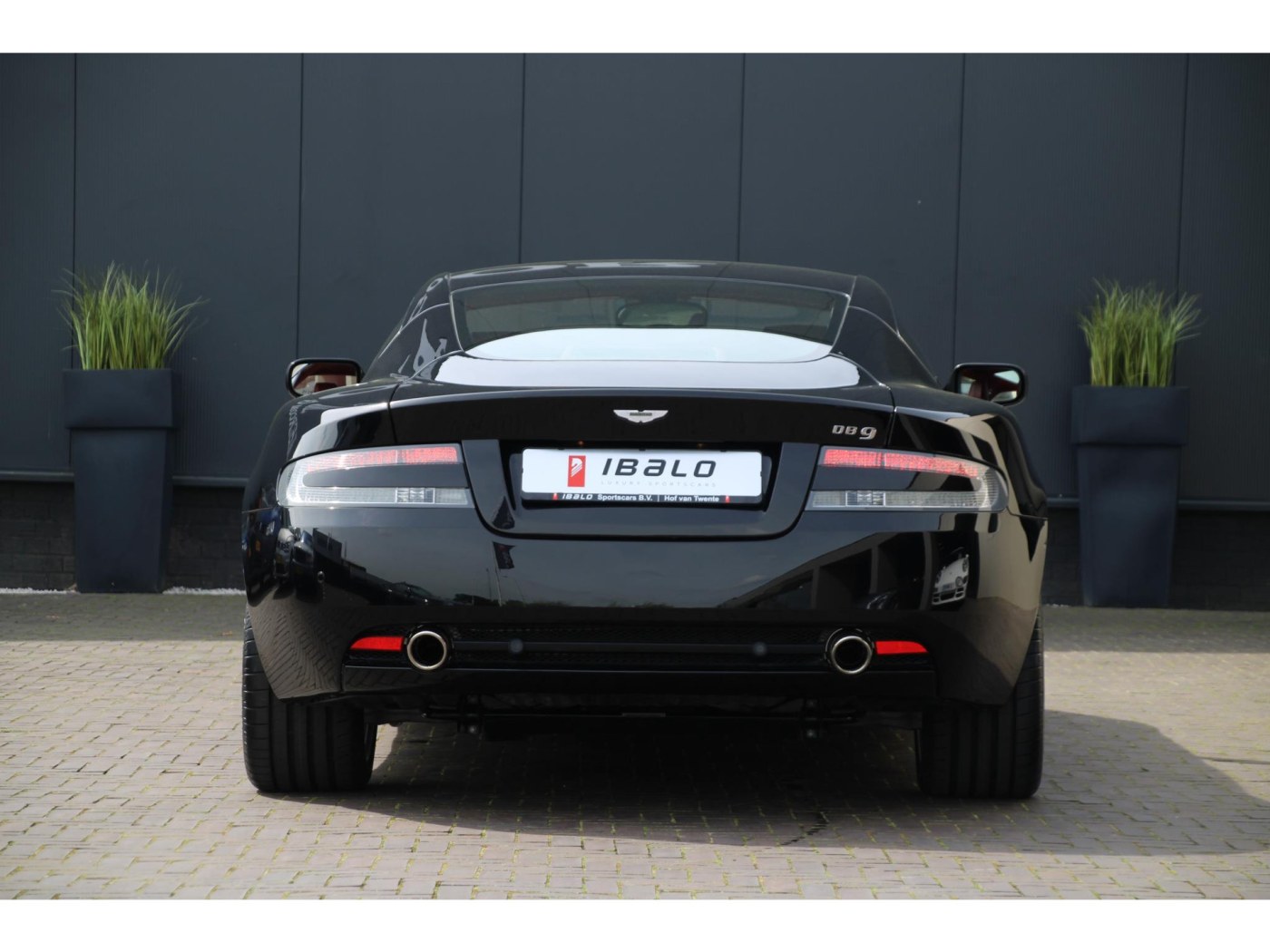 Aston Martin DB9 V12 Touchtronic | 470hp | Only 218km | — foto 8 van 39