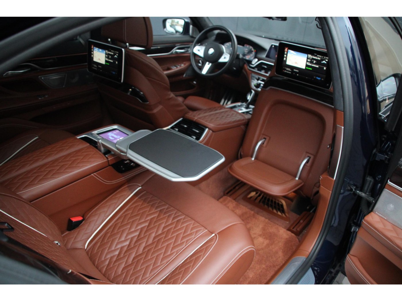 BMW 7-serie M760Li xDrive | NP € 289.972,-  | M Drivers Package | Dealer auto | — foto 12 van 48