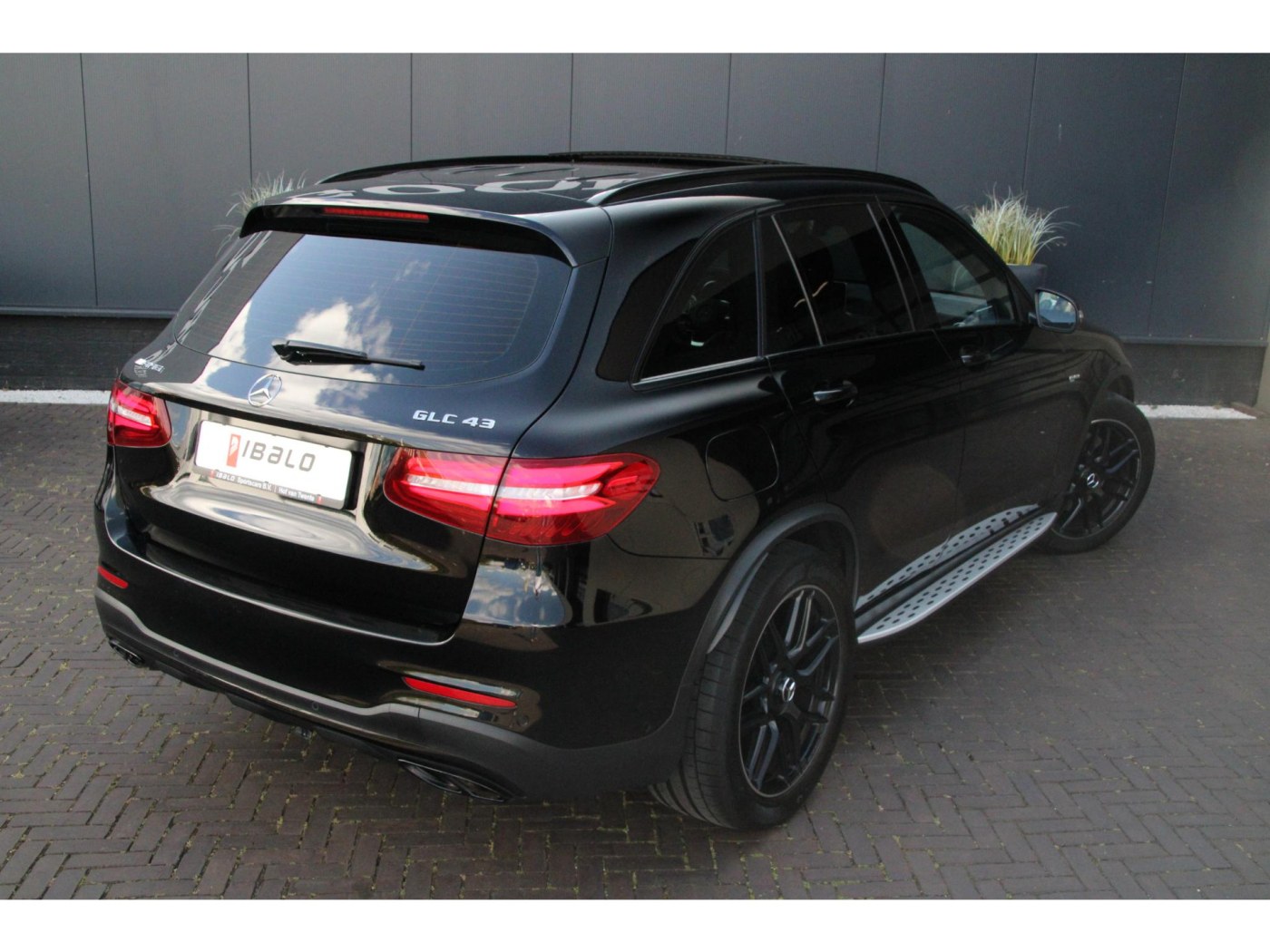 Mercedes-Benz GLC-klasse AMG 43 4MATIC | Burmester | Schuifdak | — foto 41 van 56