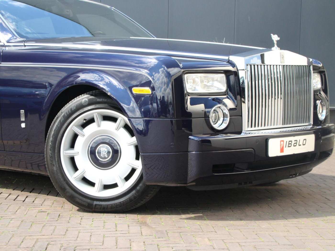 Rolls-Royce Phantom VII 6.75 EWB | Power Close Doors | — foto 59 van 102