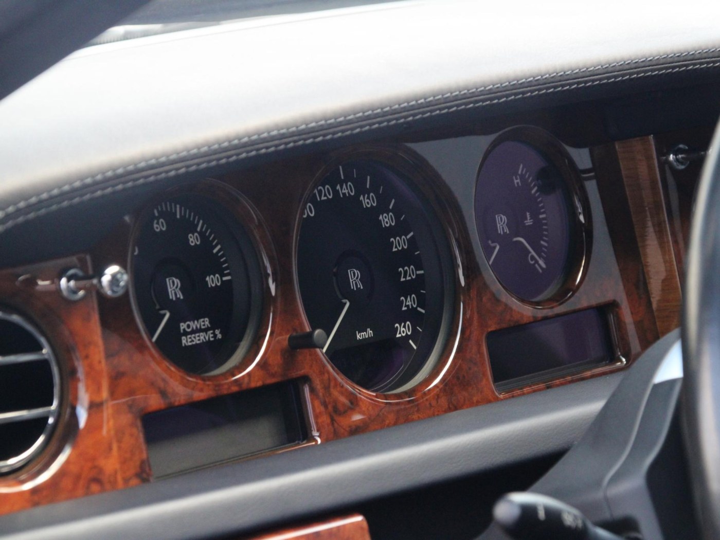 Rolls-Royce Phantom VII 6.75 EWB | Power Close Doors | — foto 30 van 102