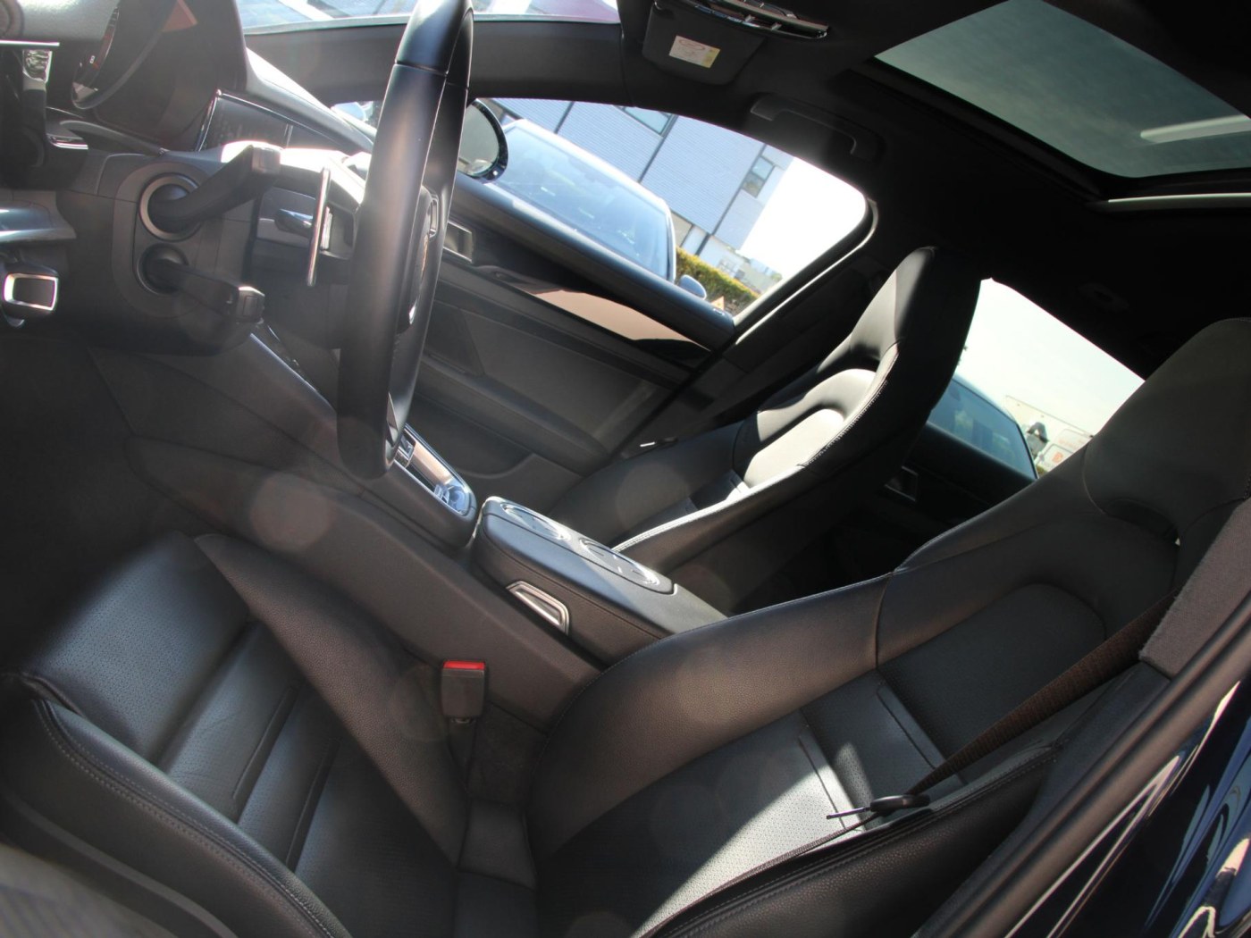 Porsche Panamera ST 4 E-Hybrid — foto 22 van 47
