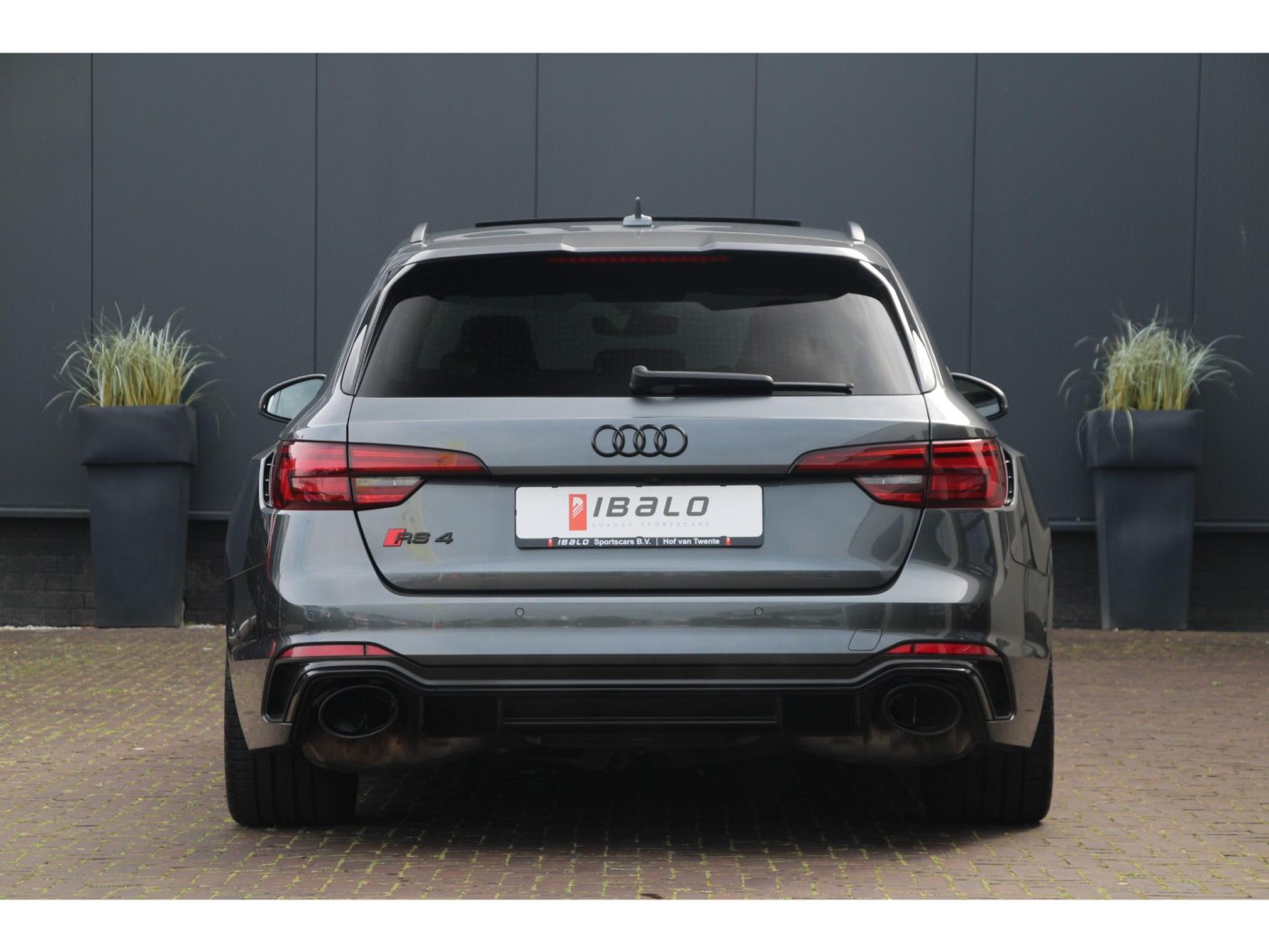 Audi RS4 Avant 2.9 TFSI quattro | Keramisch | HUD | B&O | Carbon | — foto 15 van 67