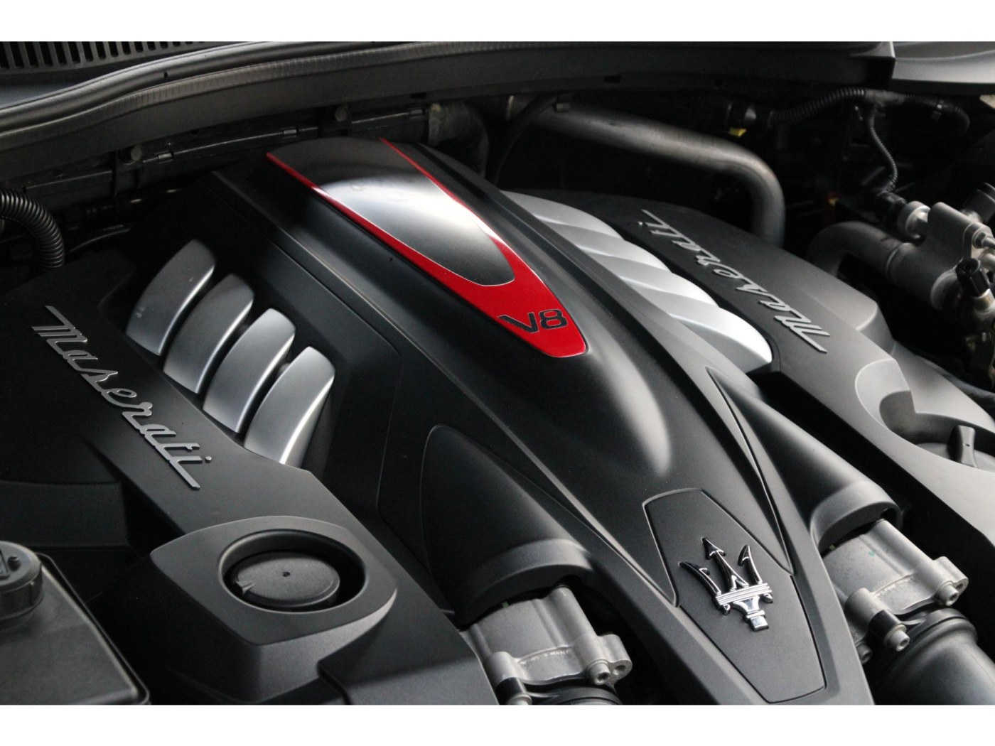 Maserati Quattroporte 3.8 V8 GTS | 530pk Ferrari-motor | Carplay | — foto 33 van 48