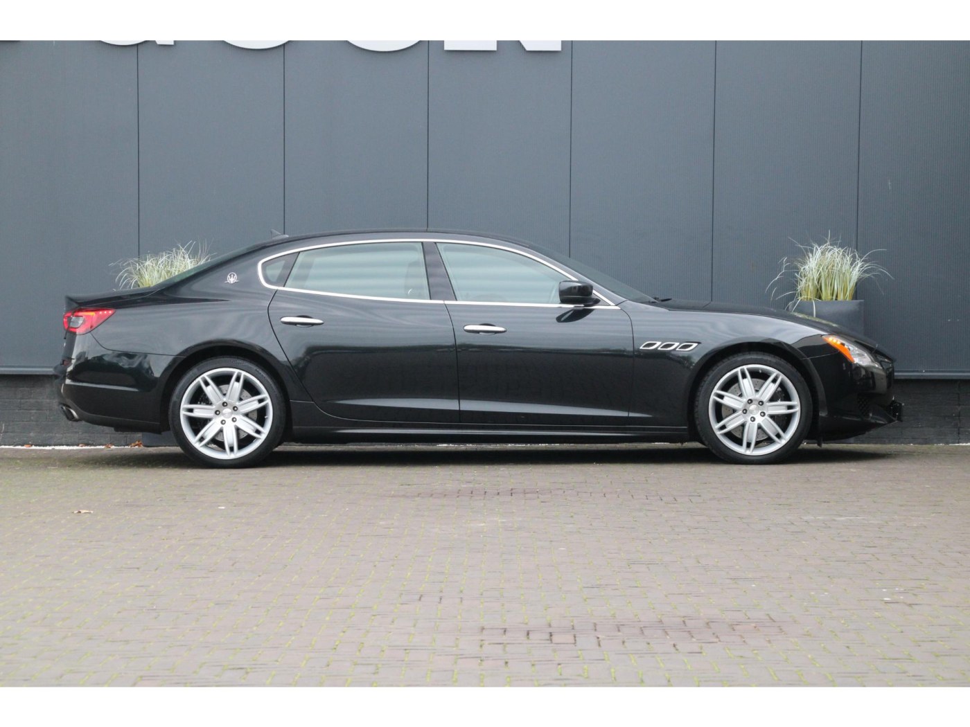Maserati Quattroporte 3.8 V8 GTS | 530pk Ferrari-motor | Carplay | — foto 4 van 48