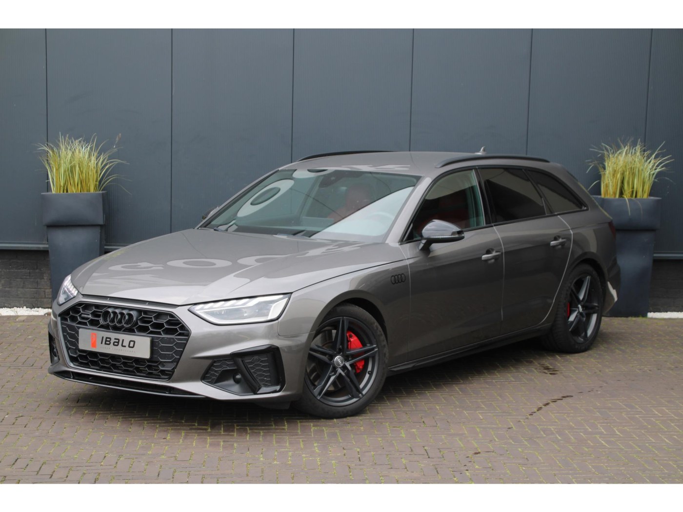 Audi A4 Avant 45 TFSI Quattro Edition One | 245pk | S Stoelen | Trekhaak | B&O | MHEV | — foto 5 van 33