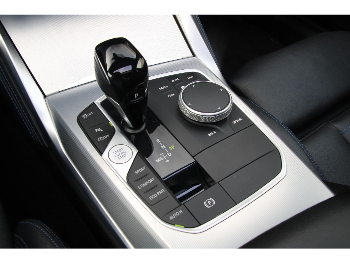 BMW 4-serie Gran Coupé 420i M-Sport Pro | M-stoelen | Schuifdak | Trekhaak | — foto 41 van 41