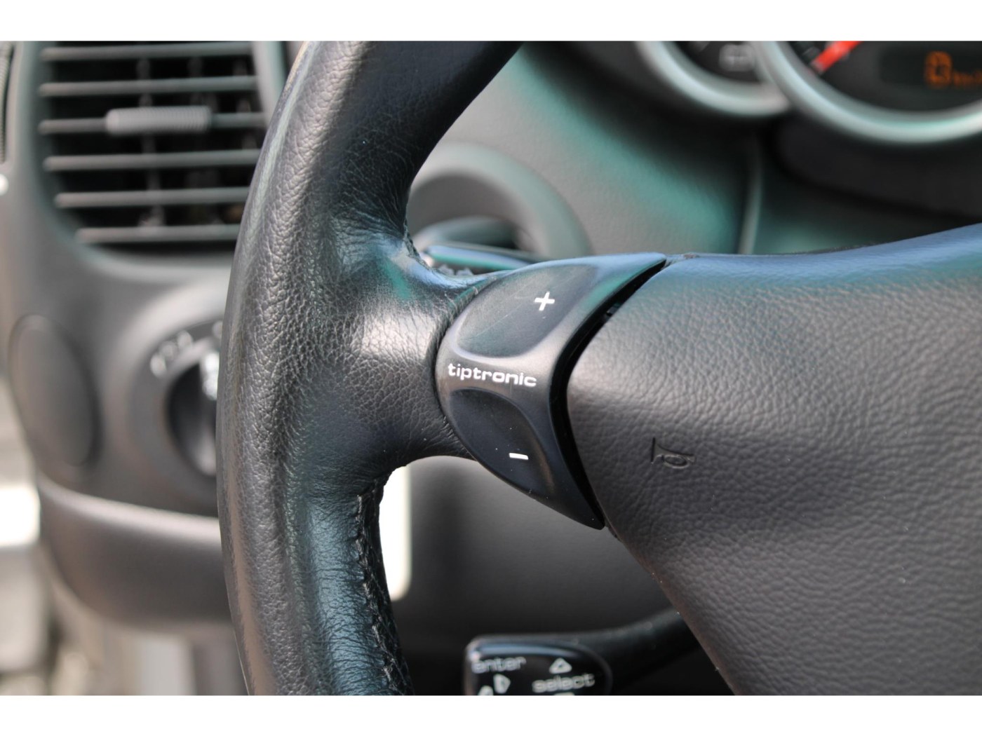Porsche 911 3.6 Carrera (996) 320pk | Youngtimer | Volledige historie | GT3 velgen — foto 15 van 36