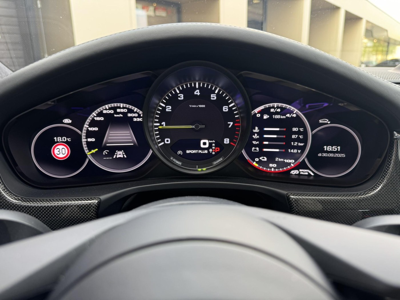 Porsche Panamera ST 4S E-Hybrid | PDCC | Achteras sturing | 560pk | — foto 55 van 59