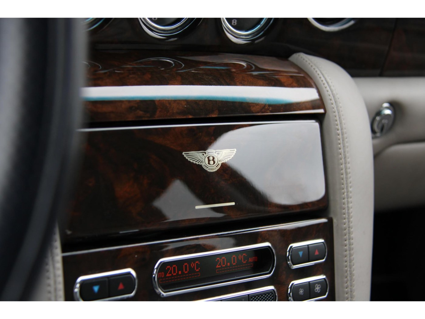 Bentley Arnage T | 456pk | 825Nm | Facelift | Youngtimer | BTW auto | — foto 20 van 44