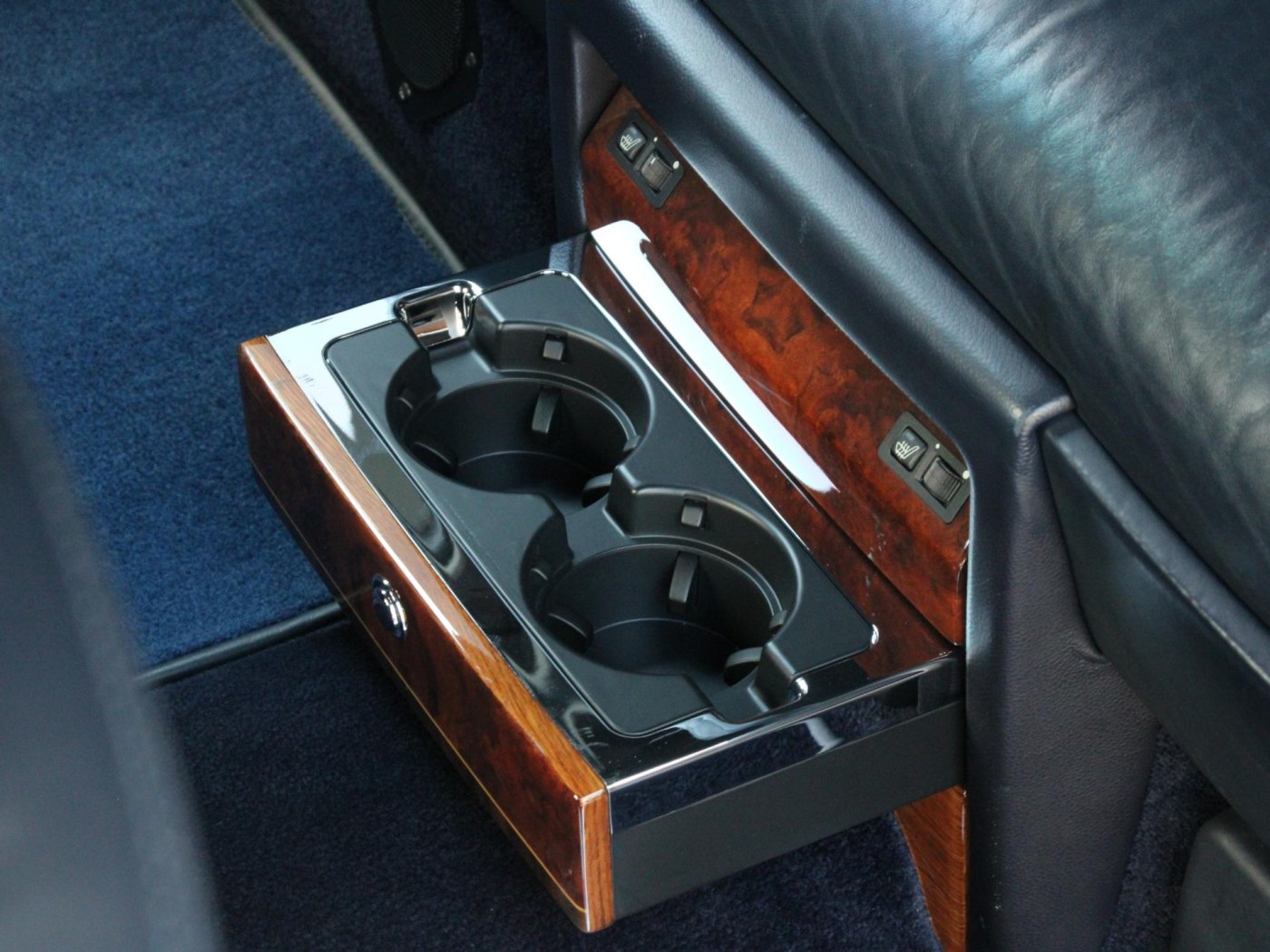 Rolls-Royce Phantom VII 6.75 EWB | Power Close Doors | — foto 45 van 102