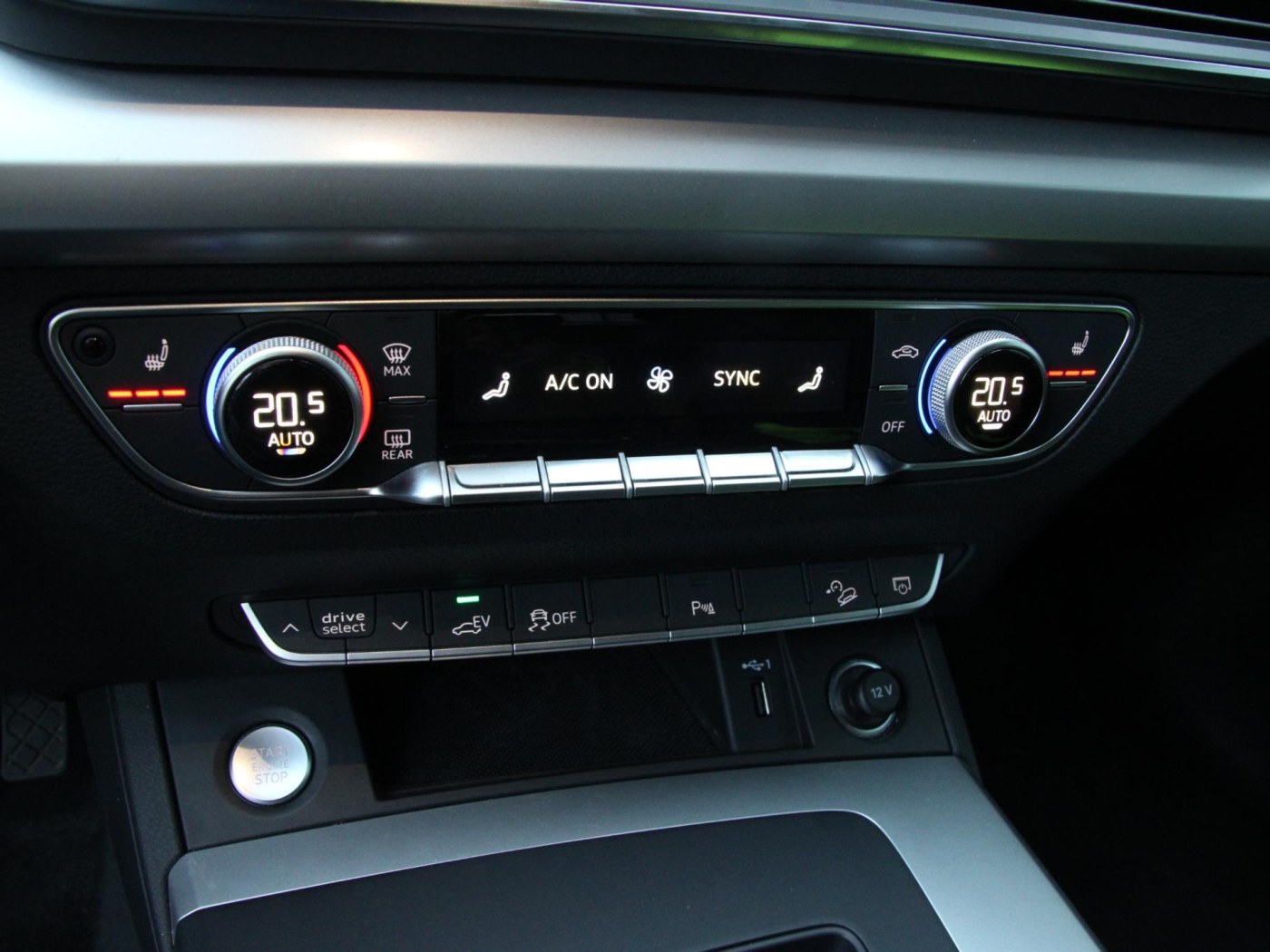 Audi Q5 50 TFSI e S edition — foto 11 van 20