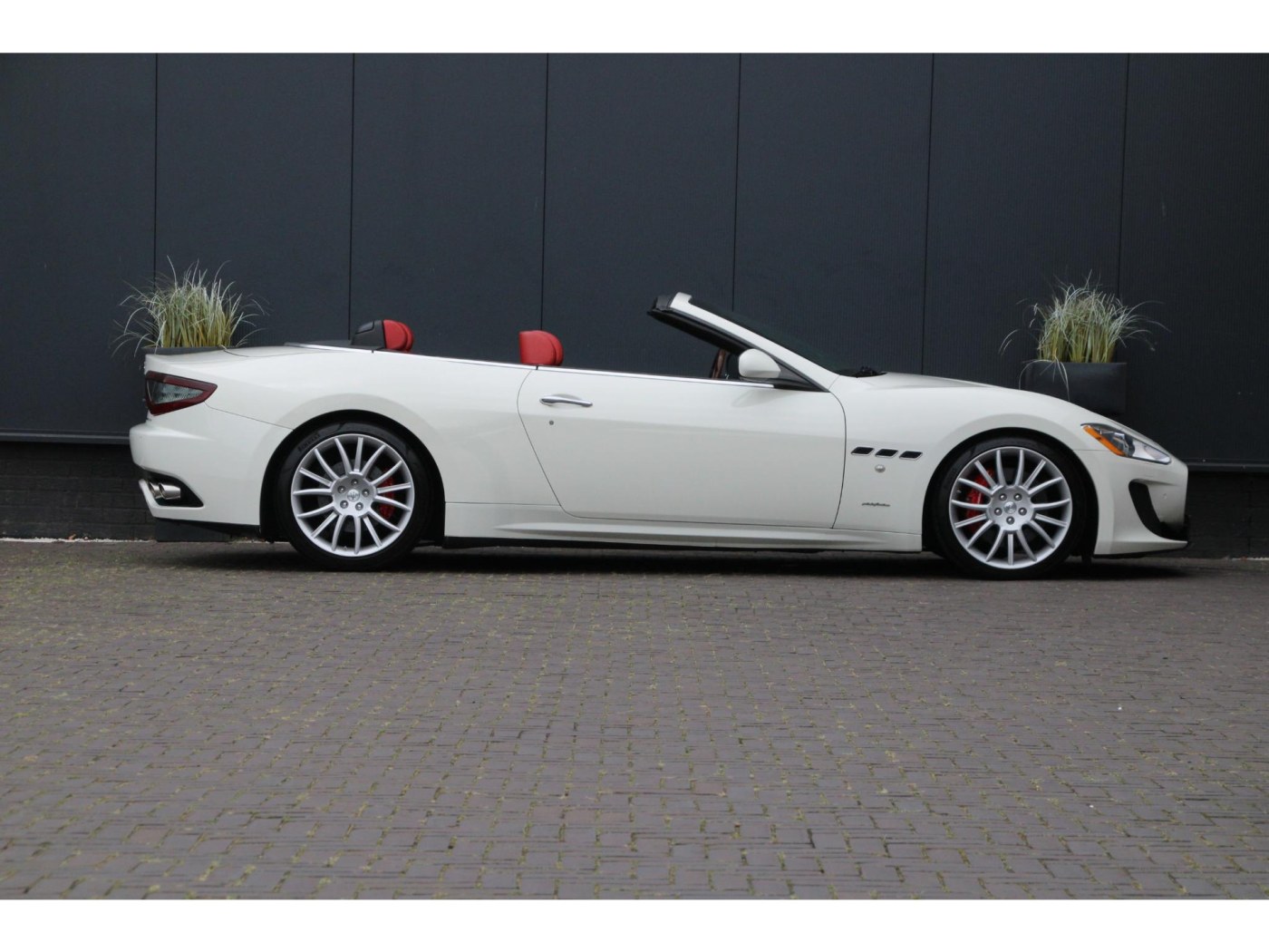 Maserati GranCabrio 4.7 | Youngtimer | BTW-auto | Lage fiscale waarde | — foto 14 van 34