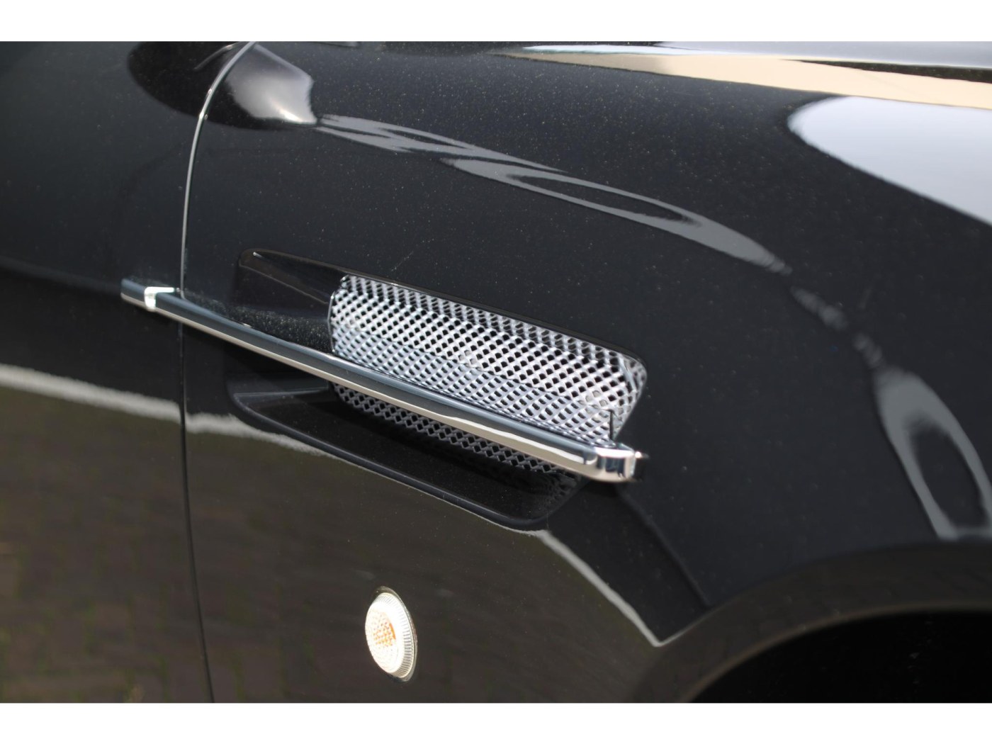 Aston Martin DB9 V12 Touchtronic | 470hp | Only 218km | — foto 14 van 39