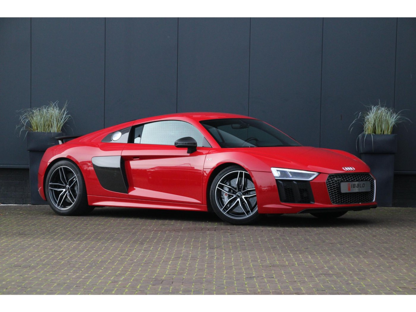 Audi R8 5.2 FSI quattro Plus | Dealer Onderh | B&O | Sportuitlaat | — foto 28 van 46