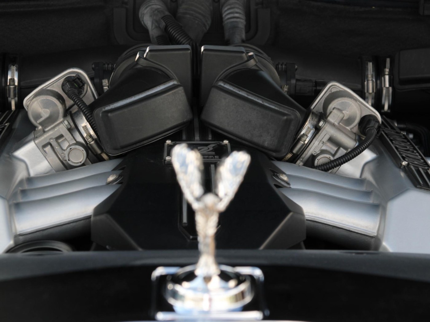 Rolls-Royce Phantom VII 6.75 EWB | Power Close Doors | — foto 23 van 102
