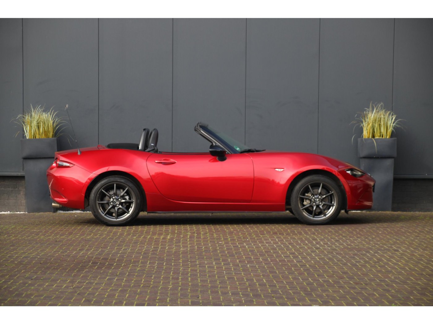 Mazda MX-5 1.5 SkyActiv-G 131 GT-M | BBR-GTI 151pk | 1e eigenaar | — foto 8 van 28