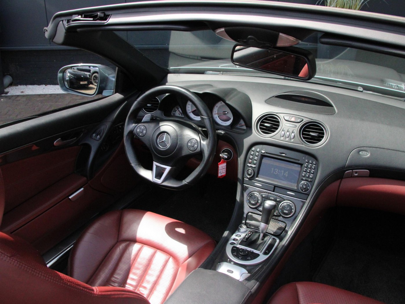 Mercedes-Benz SL-klasse AMG 63 — foto 4 van 52