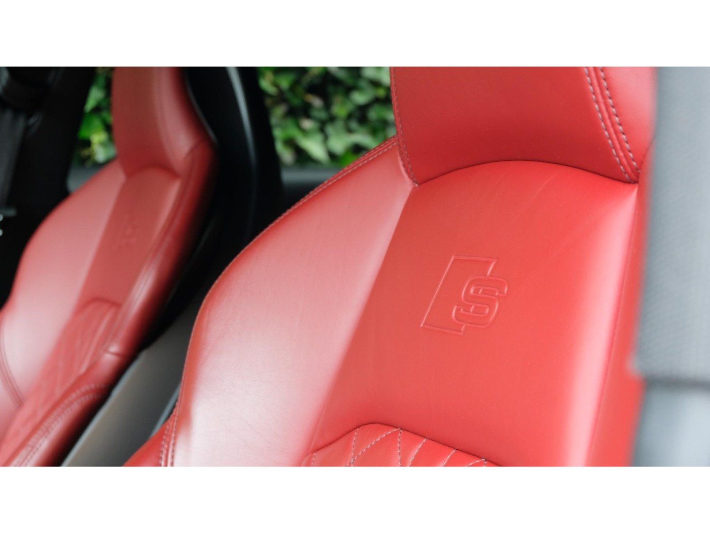 Audi A4 Avant 45 TFSI Quattro Edition One | 245pk | S Stoelen | Trekhaak | B&O | MHEV | — foto 11 van 33