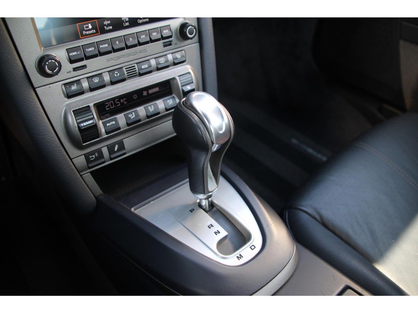 Porsche 911 3.6 Carrera (997) | 325pk | Tiptronic S | Youngtimer | BTW-auto | PCCM+ | — foto 15 van 19