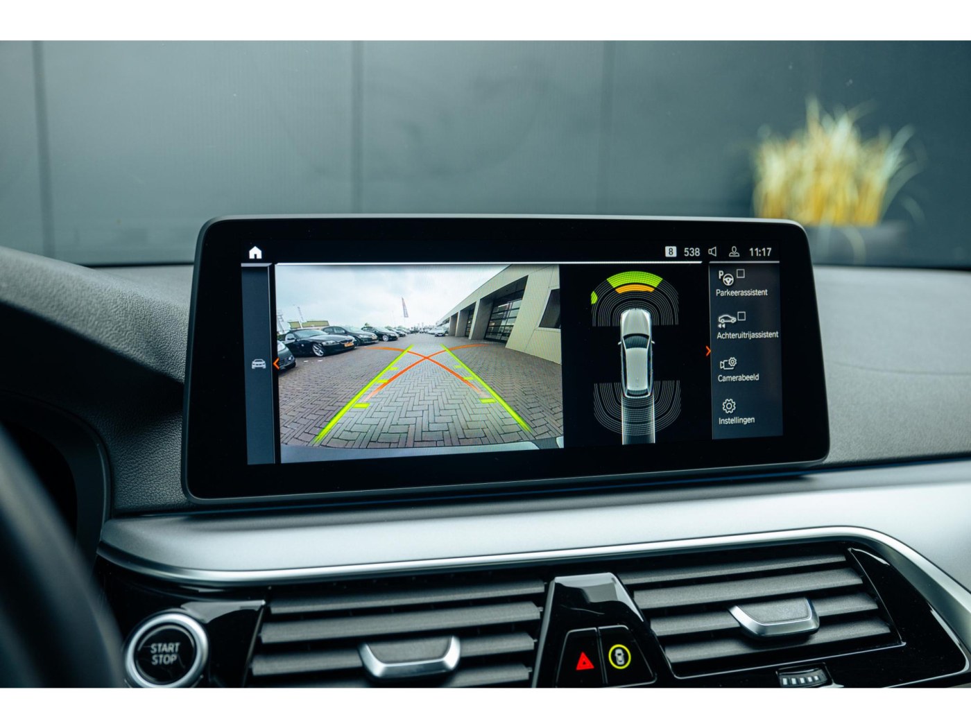 BMW 5-serie Touring 530e High Executive — foto 45 van 54