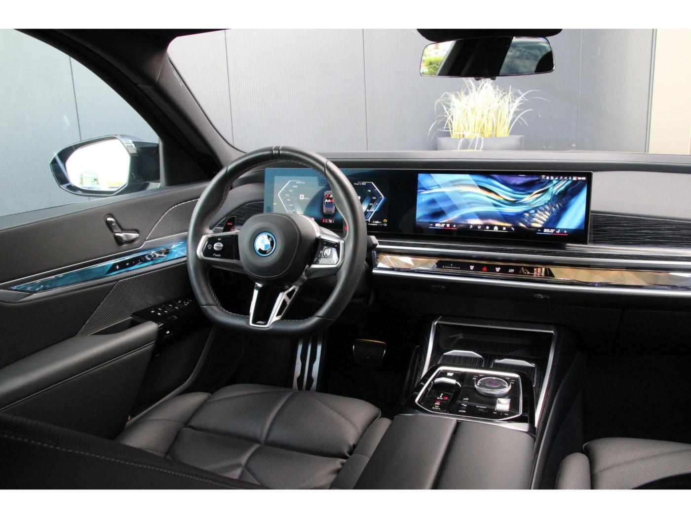 BMW 7-serie M760e xDrive M-Sport Pro | Auto Doors | BTW | — foto 10 van 34