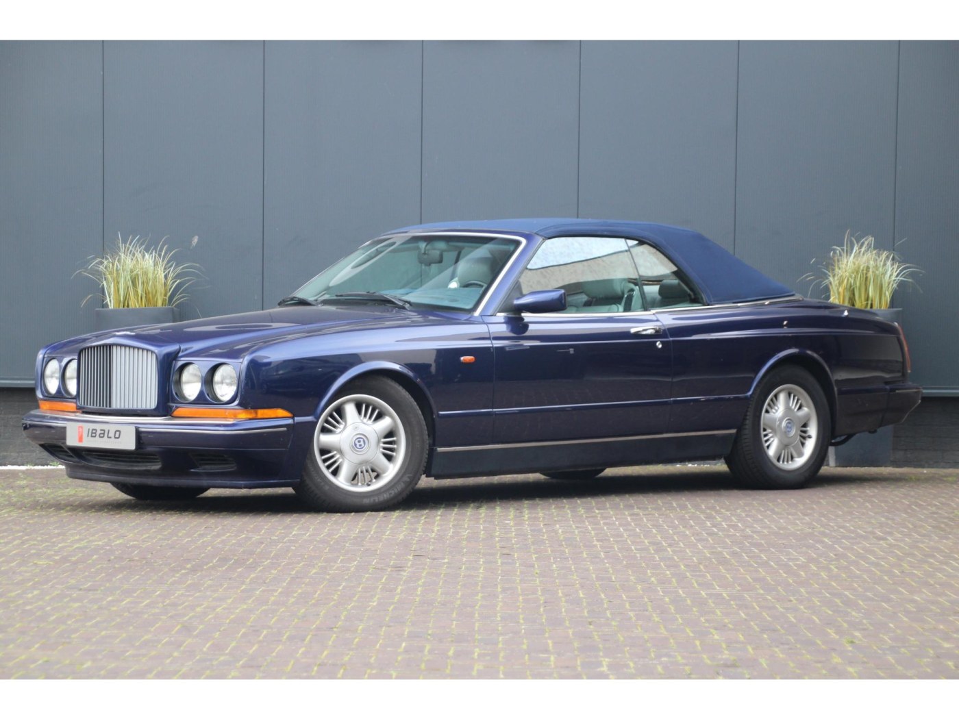 Bentley Azure 6.75 V8 Convertible | 390pk | 750Nm | Youngtimer | Historie | — foto 6 van 44