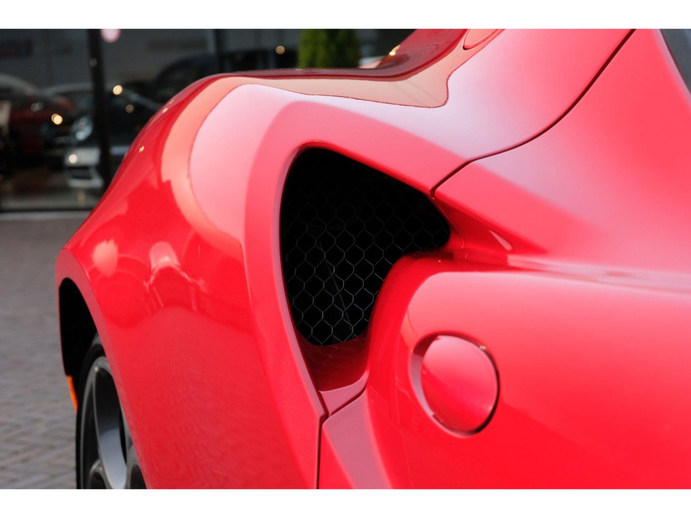 Alfa Romeo 4C Spider 1750TBI TCT - 240pk - Rosso Competizione - — foto 27 van 40