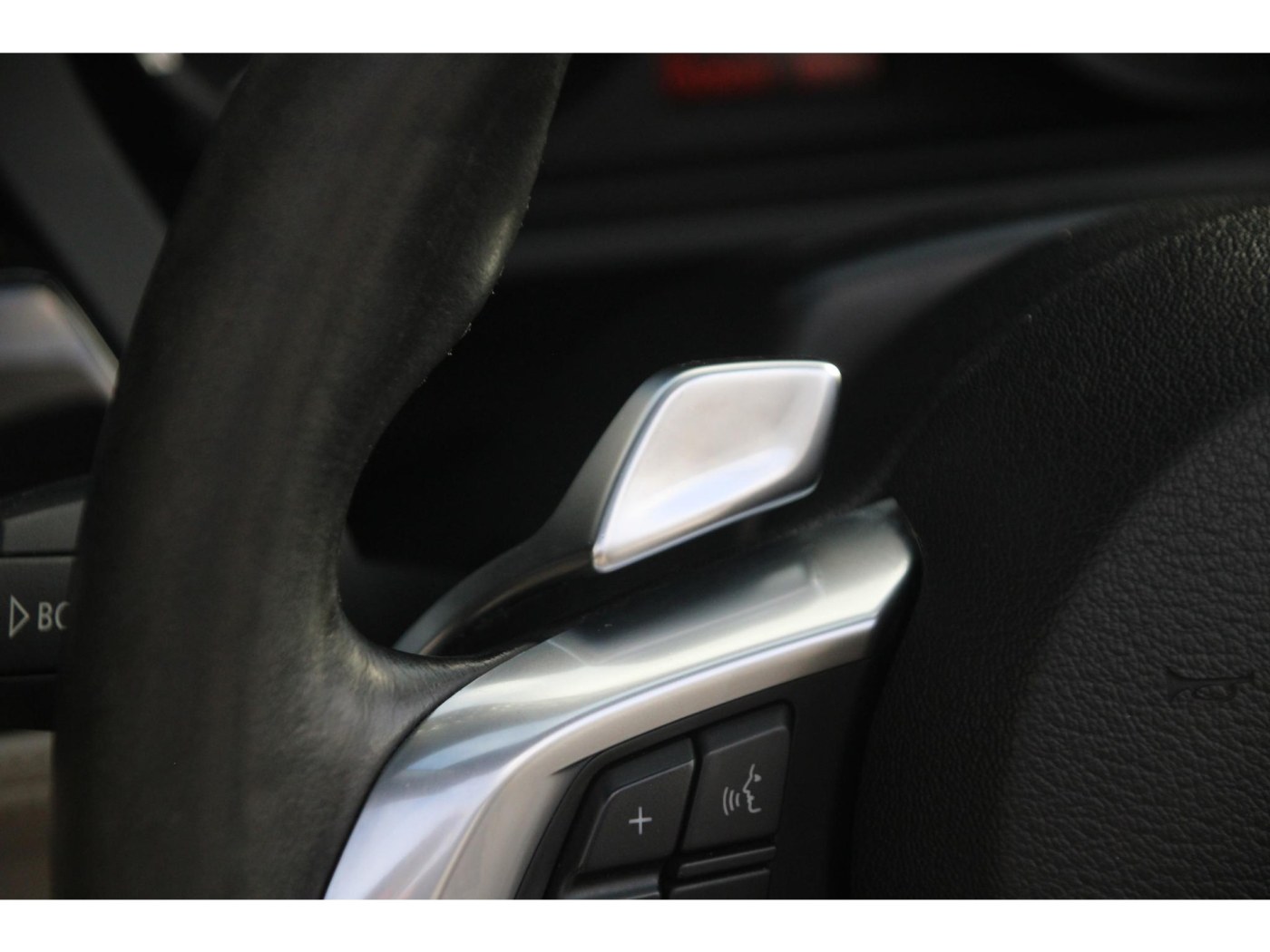 BMW Z4 Roadster sDrive23i | 6-cilinder 204pk | Design Pure White | Zeer luxe | — foto 11 van 33