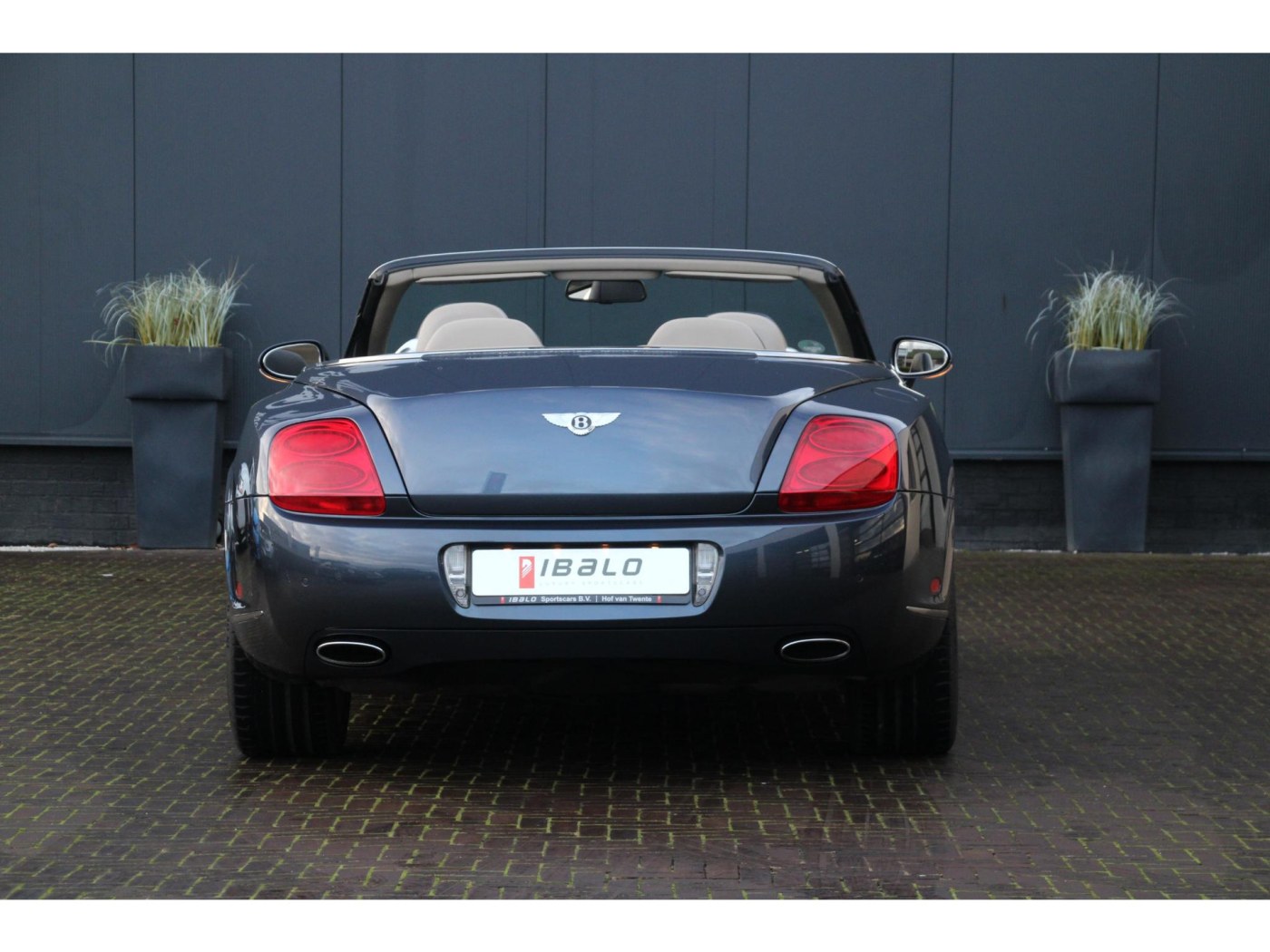 Bentley Continental GTC 6.0 W12 | 20" Speed | Diamond Stitching | — foto 22 van 43