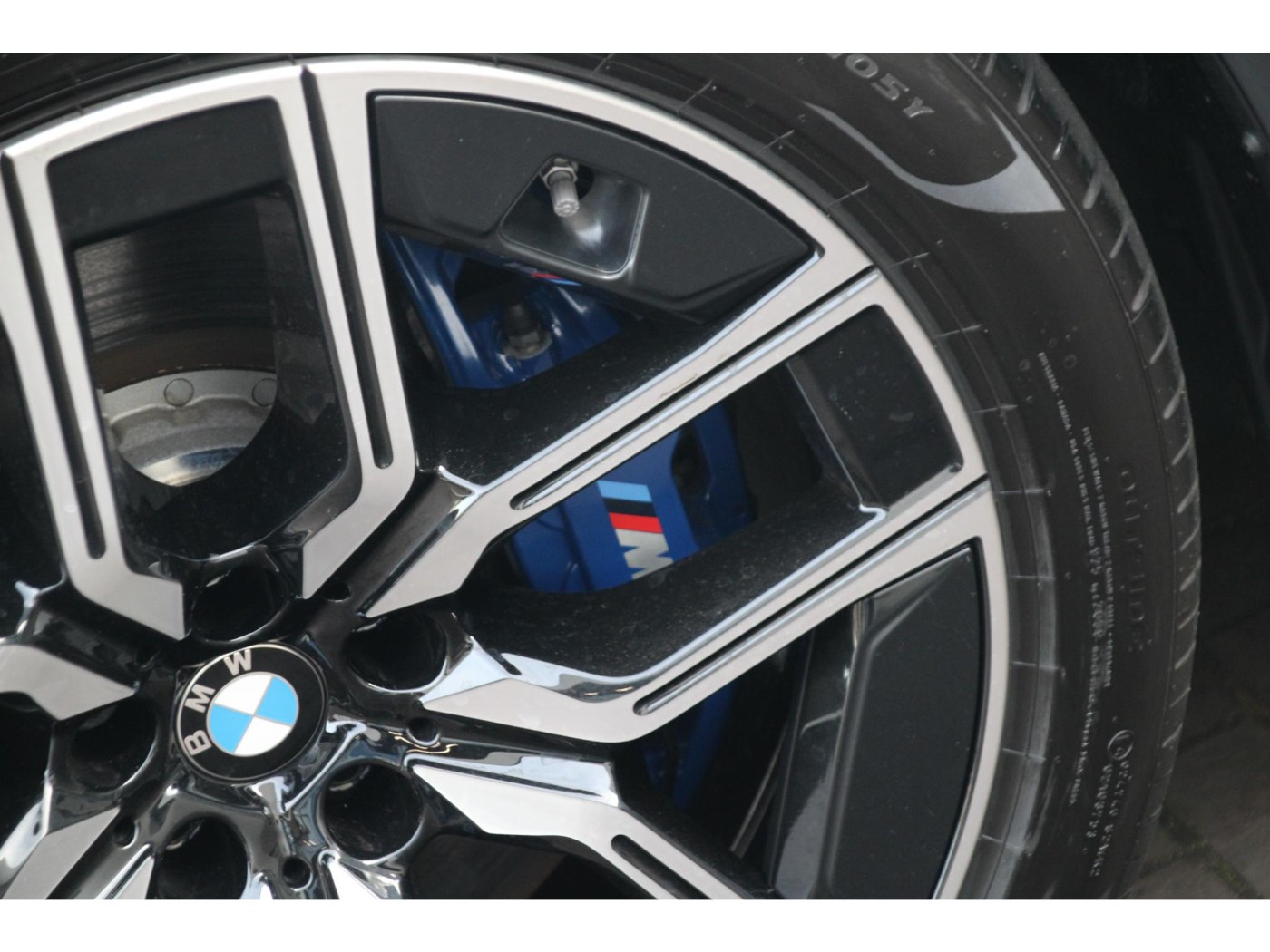 BMW 7-serie M760e xDrive M-Sport Pro | Auto Doors | BTW | — foto 31 van 34