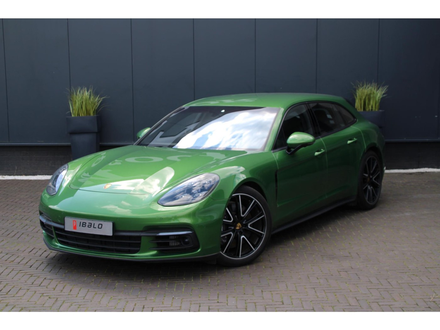 Porsche Panamera 4 Sport Turismo | 2.9 V6 Bi-Turbo 330 pk | Luchtvering | Sport Chrono | Adapt. Sportstoelen | — foto 6 van 48