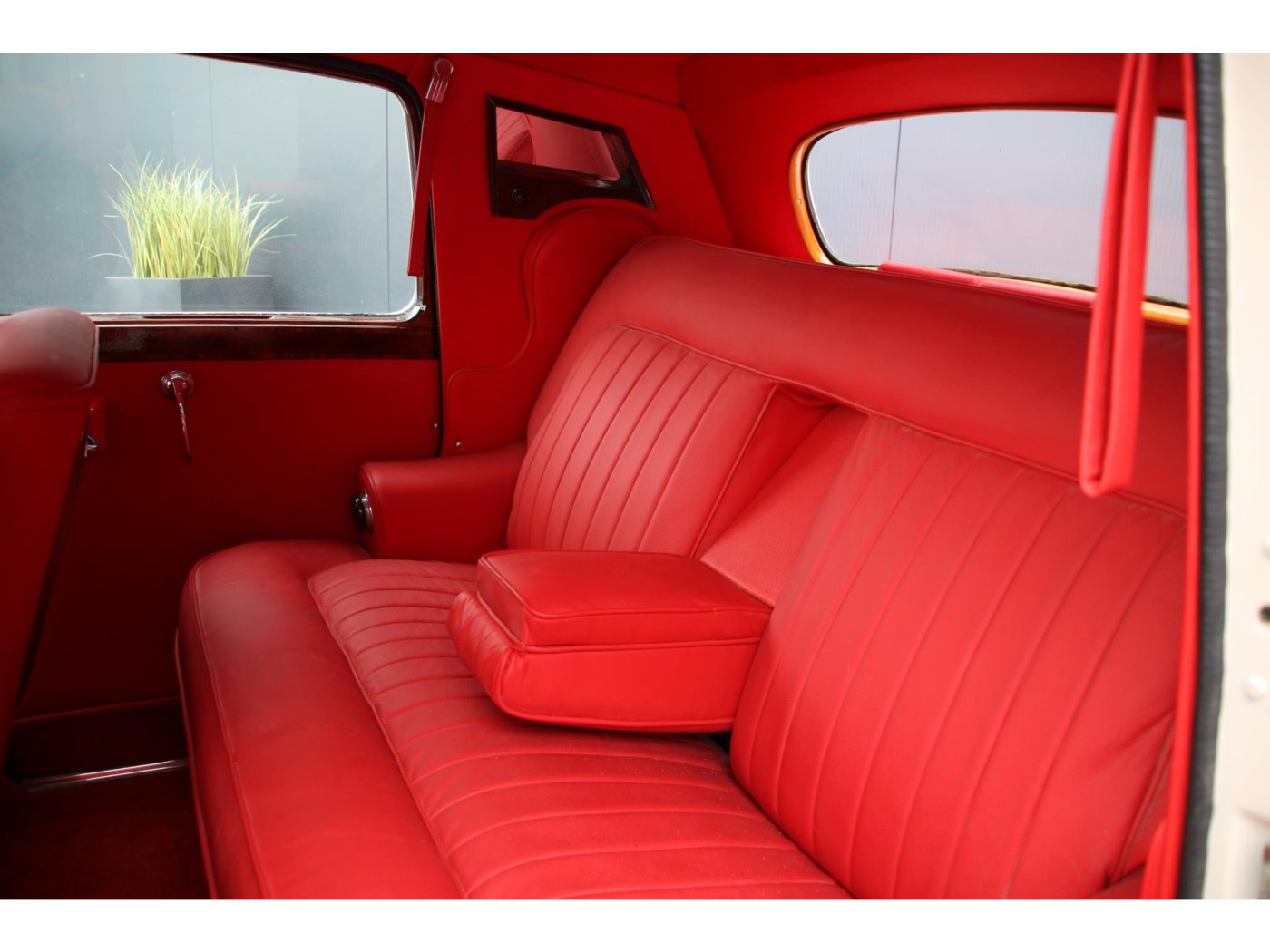 Rolls-Royce Silver Dawn 4.6 6-cilinder | 1953 | Automaat | Slechts 7.951km | BTW-Auto | — foto 10 van 20