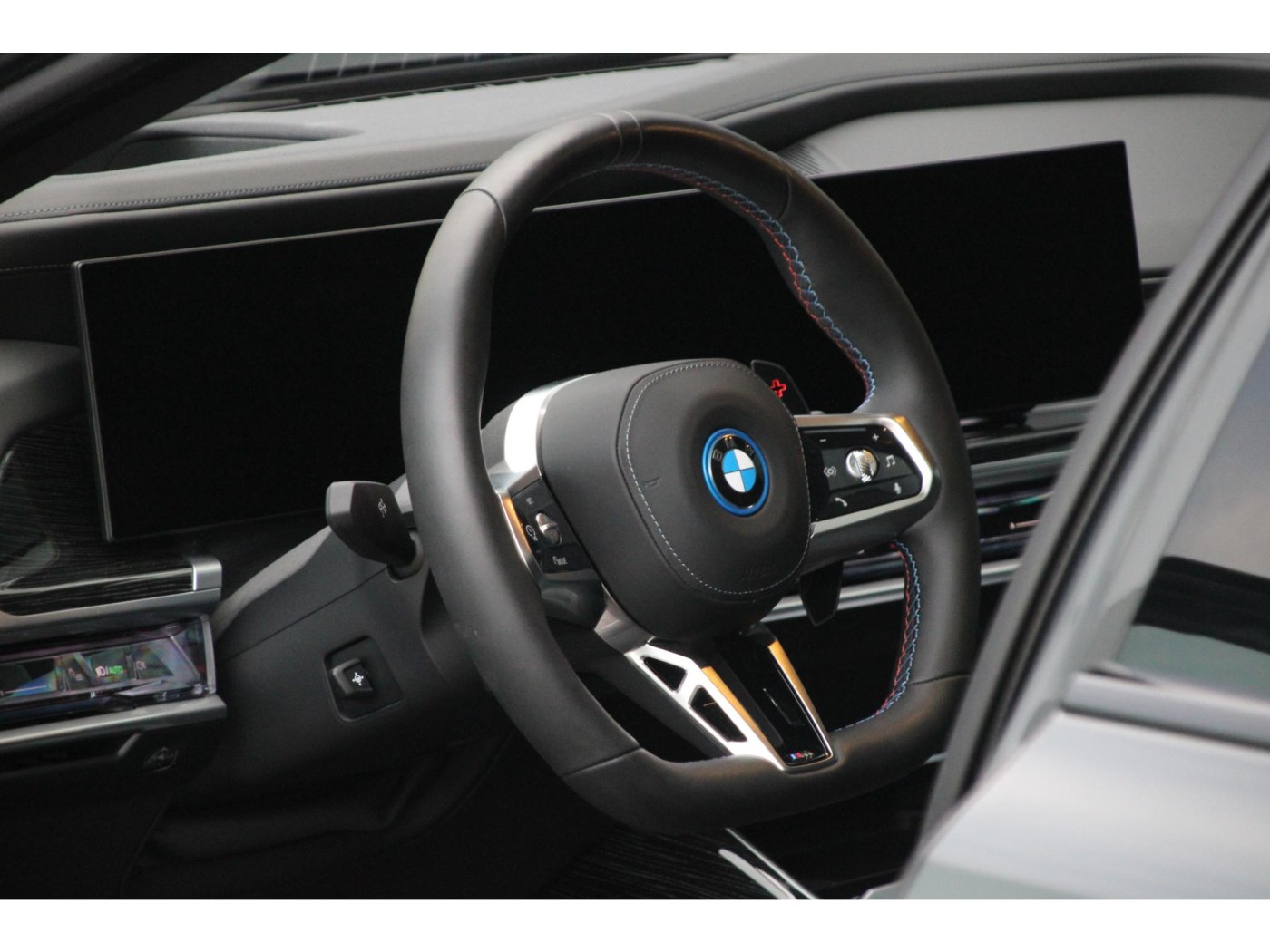 BMW 7-serie M760e xDrive M-Sport Pro | Auto Doors | BTW | — foto 7 van 34