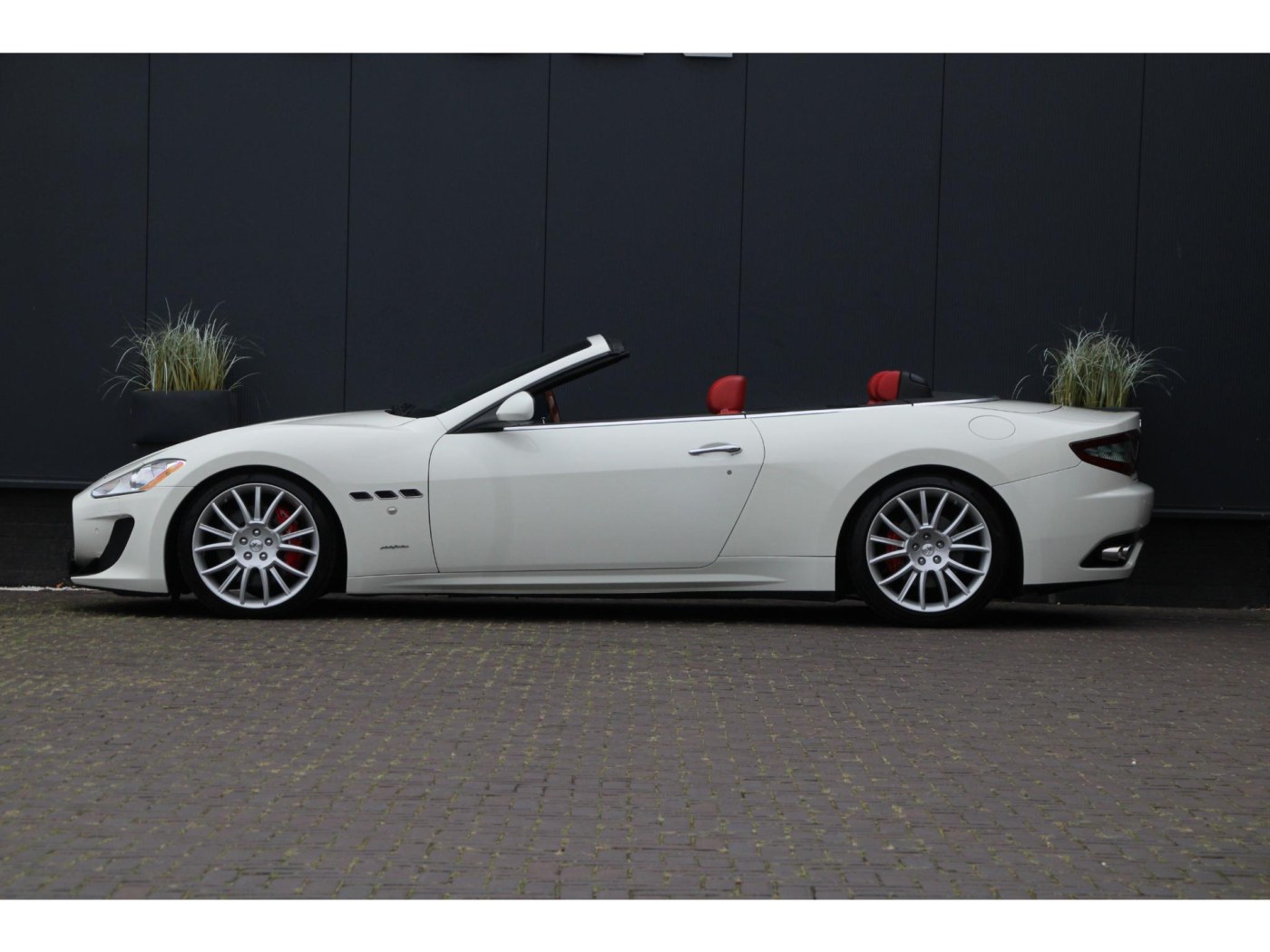 Maserati GranCabrio 4.7 | Youngtimer | BTW-auto | Lage fiscale waarde | — foto 23 van 34