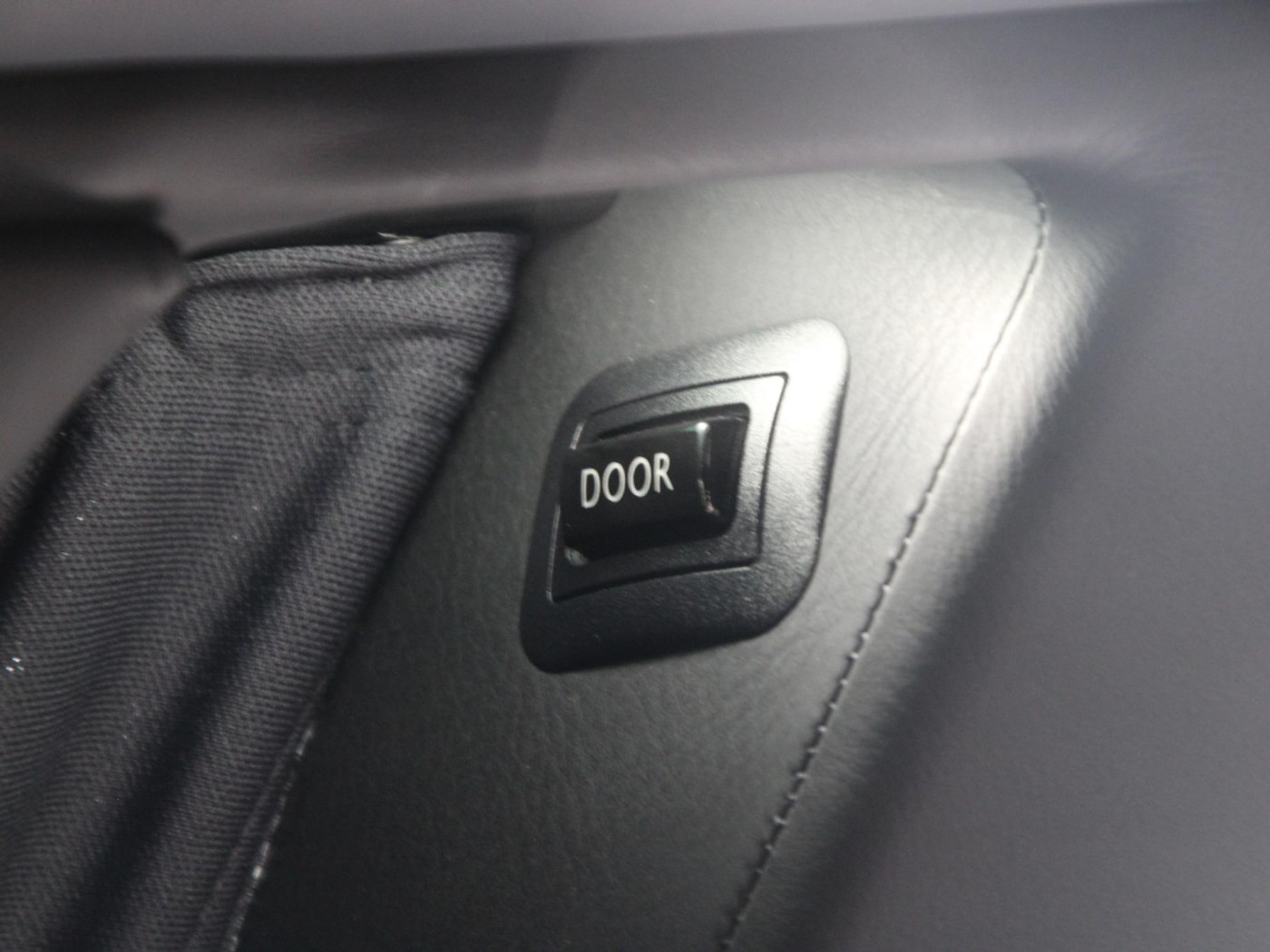 Rolls-Royce Phantom VII 6.75 EWB | Power Close Doors | — foto 79 van 102