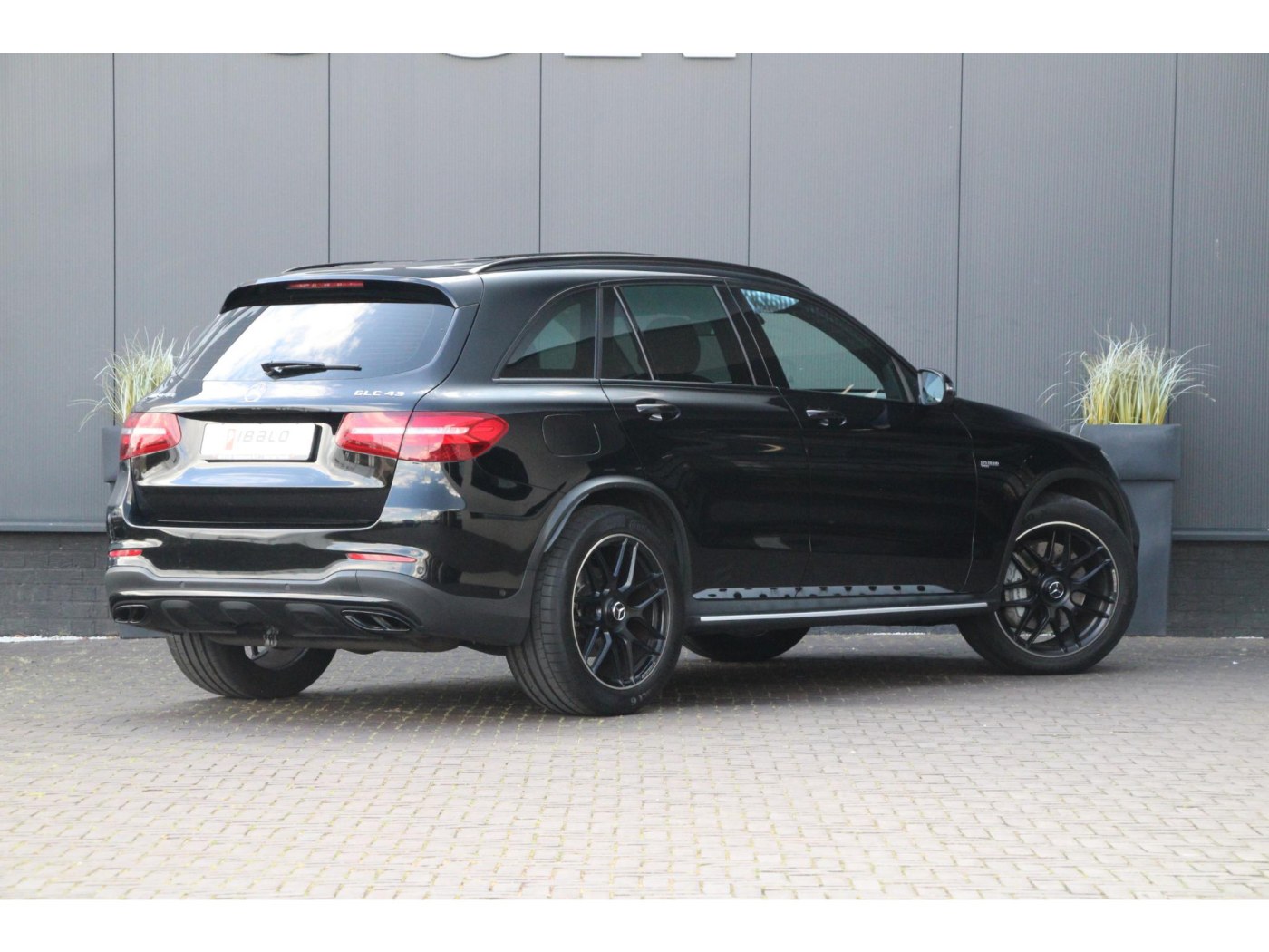 Mercedes-Benz GLC-klasse AMG 43 4MATIC | Burmester | Schuifdak | — foto 2 van 56