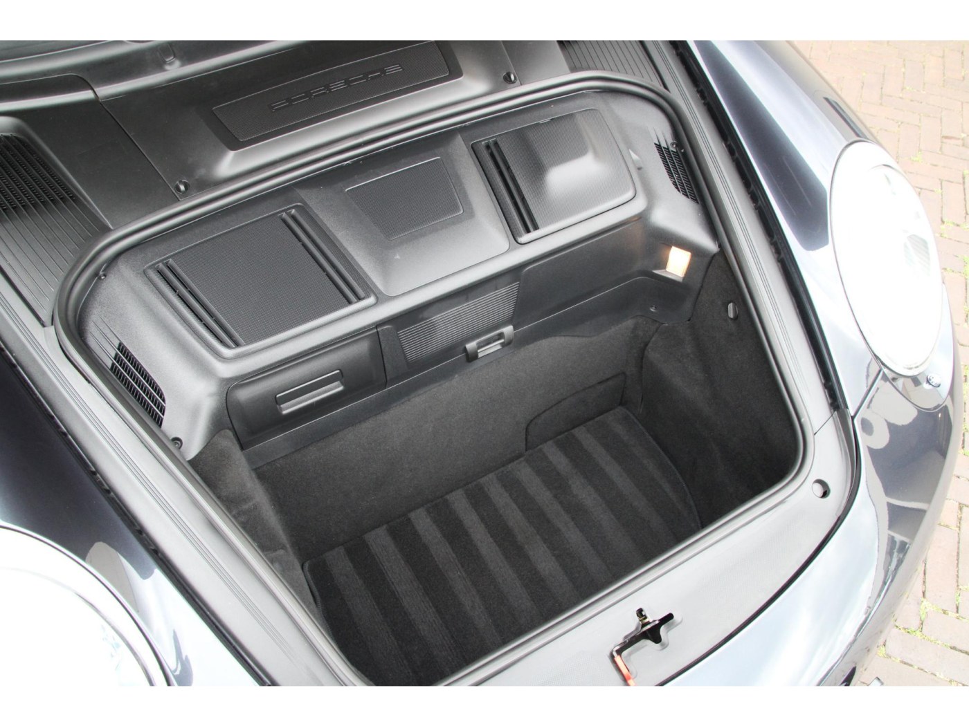 Porsche 911 Cabrio 3.8 Carrera 4S (997) | Keramisch PCCB | BTW-auto | — foto 24 van 40