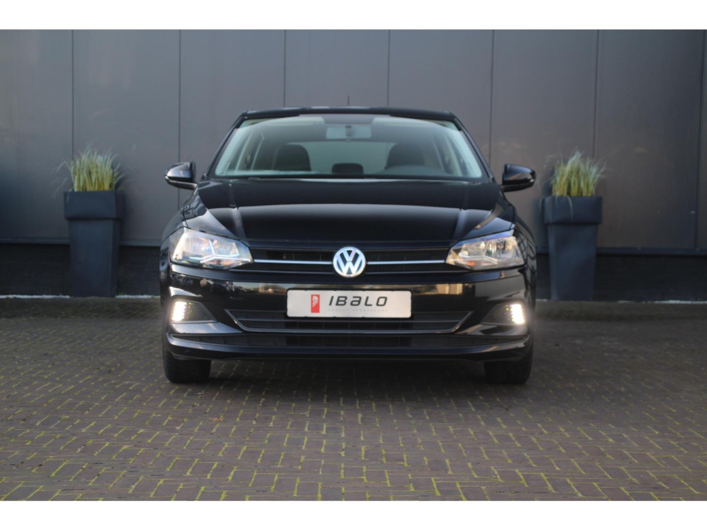Volkswagen Polo 1.0 TSI Comfortline | Adaptive Cruise | Apple Carplay | Deep Black | — foto 10 van 27