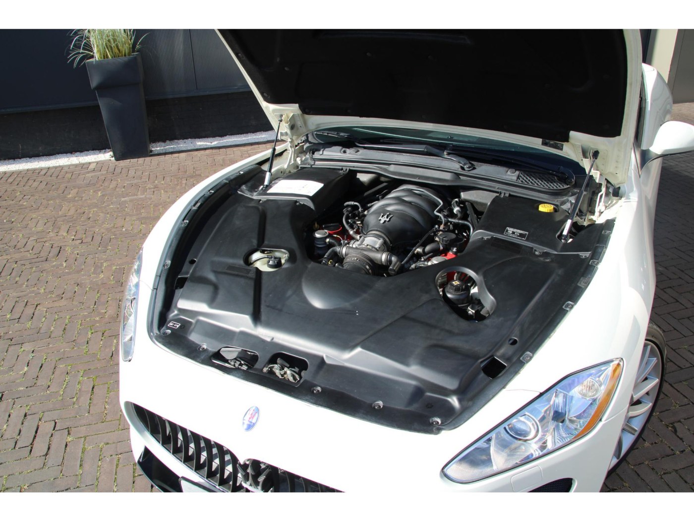 Maserati GranCabrio 4.7 | Youngtimer | BTW-auto | Lage fiscale waarde | — foto 15 van 34