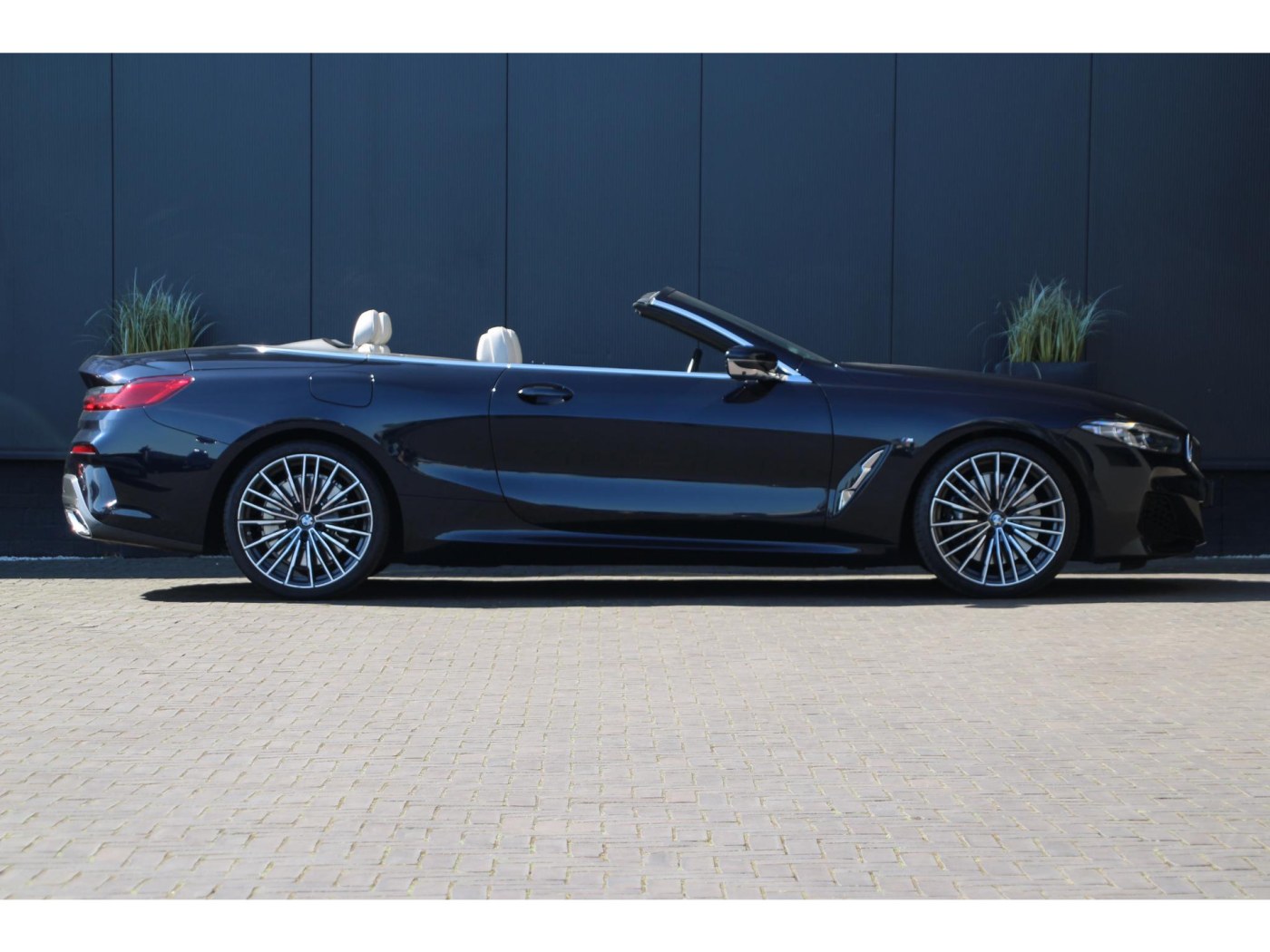 BMW 8-serie 840i M-Sport | Laser Light | Stoelventilatie | NL-auto | — foto 31 van 51
