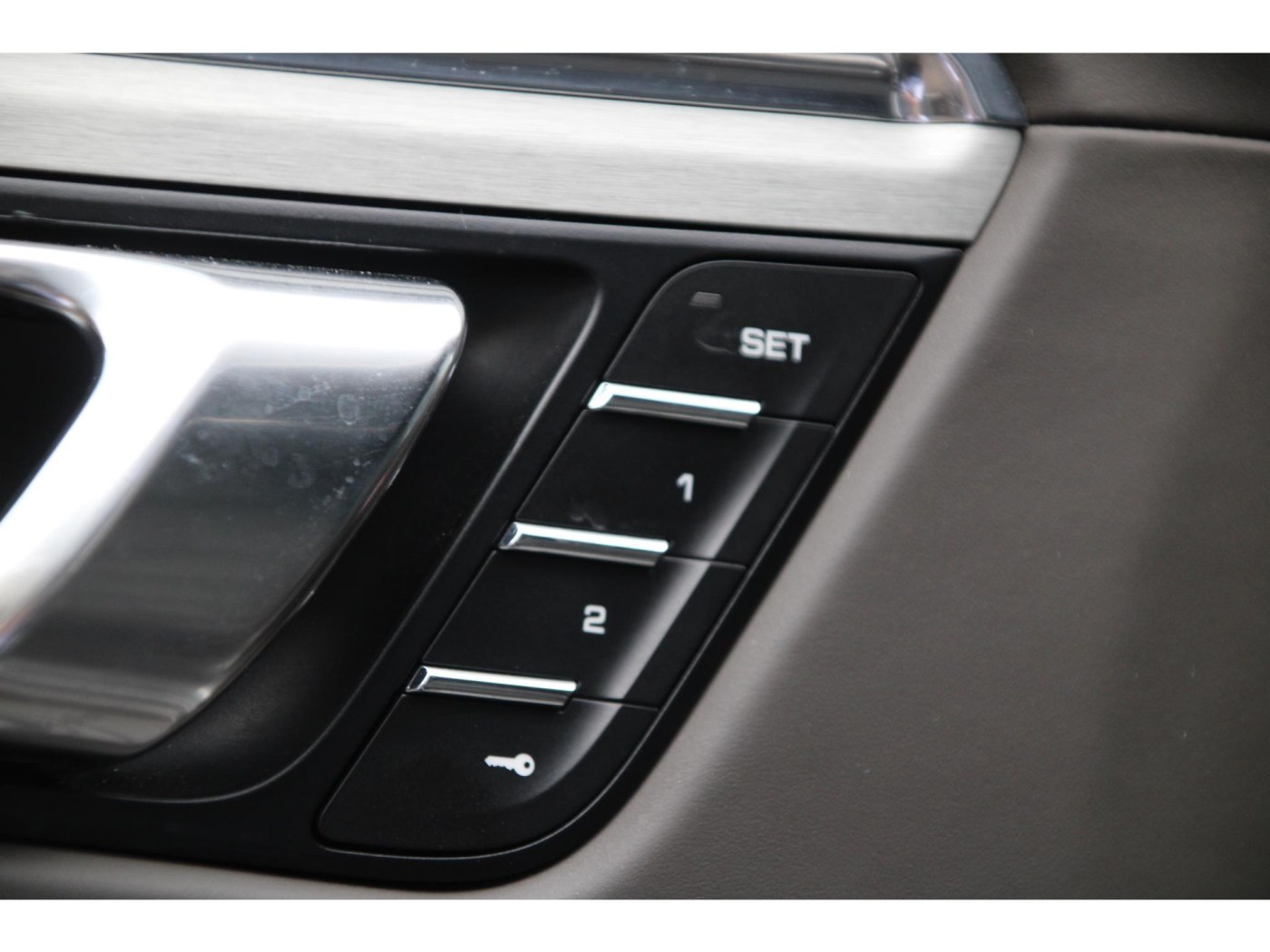Porsche Macan 3.6 Turbo | 400pk | NL-auto | Trekhaak | ACC | — foto 20 van 41
