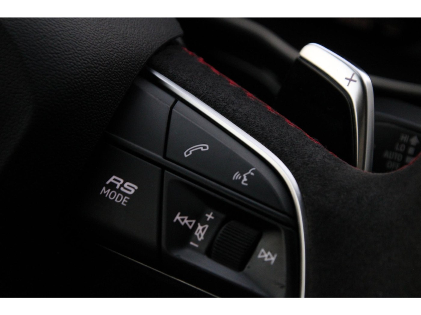 Audi Q3 Sportback TFSI RS | RS Stoelen | B&O | Sportuitlaat — foto 17 van 25