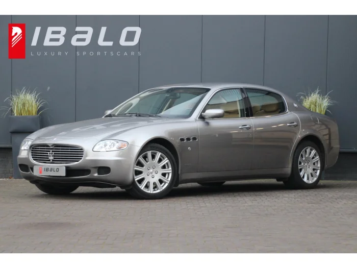 Maserati Quattroporte 4.2 Duo Select | Nieuwstaat | Historie | 400pk V8 |